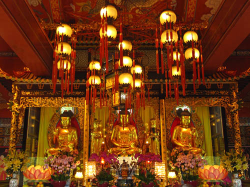 Po Lin Monastery
