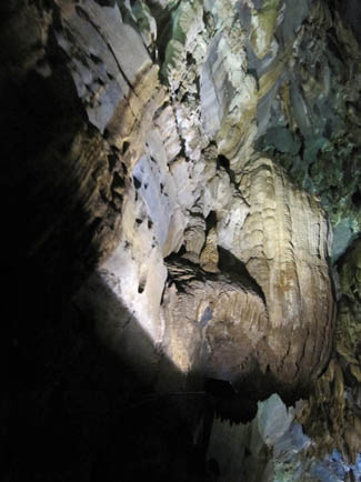 Phong Nha Cave