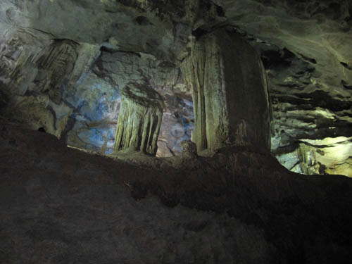 Phong Nha Cave