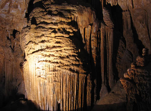 Tien Son Cave