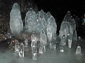 Lofthellir ICE Cave